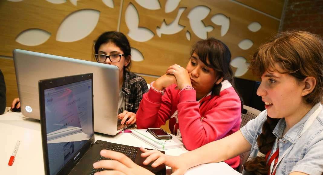 chicas en tecnologia