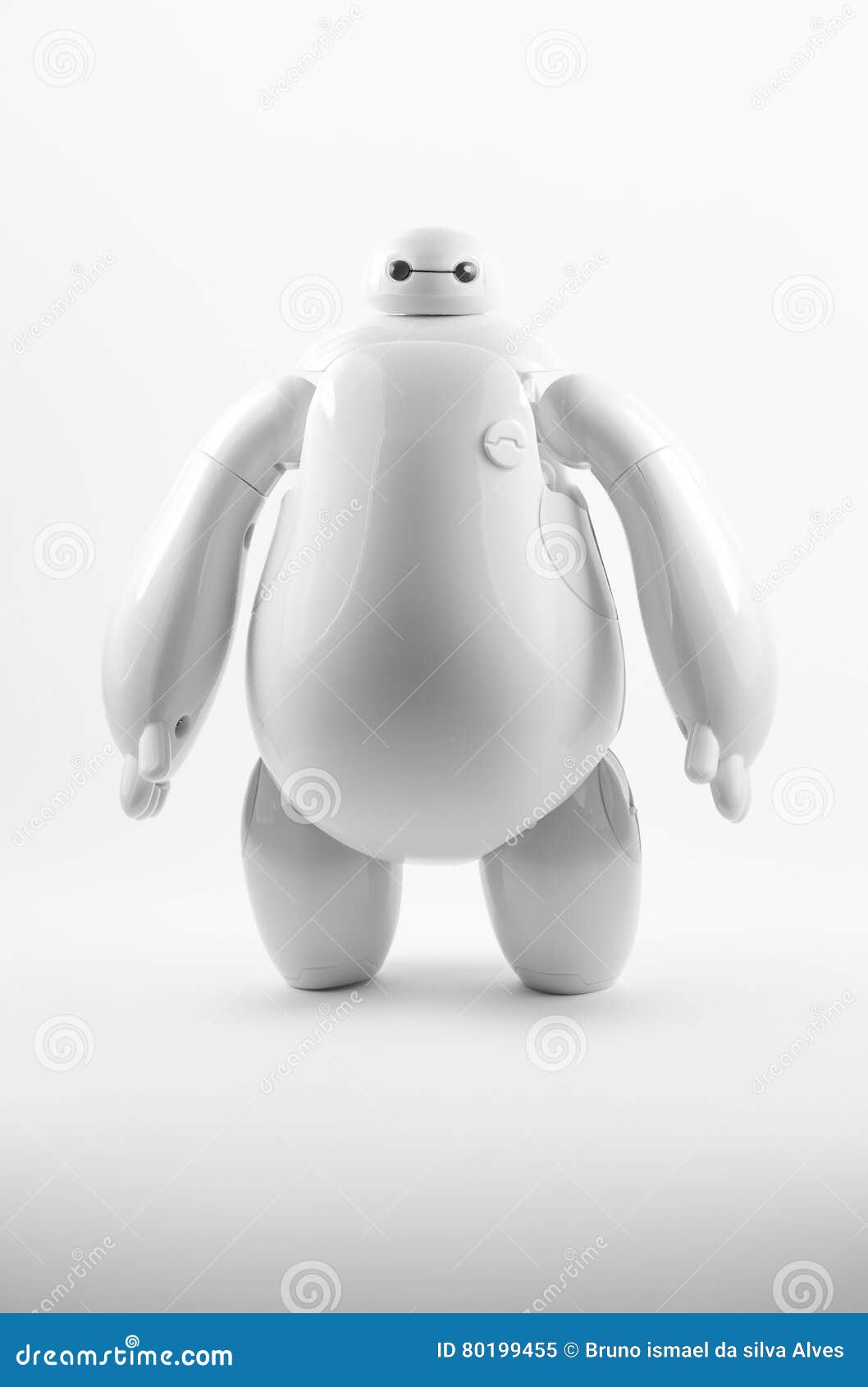El Encanto del Robot Blanco de Disney: Innovación y Magia en un Solo Personaje